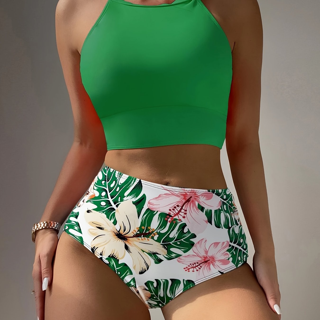 Stevvex Island Bloom high waist bikini set with tropical print, colorblock design, round neckline, and appliqué details for summer swimsuits.