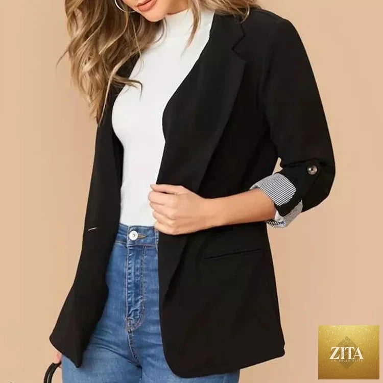 SITRA blazer with lapel collar, roll-tab sleeves, tailored fit, in classic black fabric, suitable for professional or casual wear