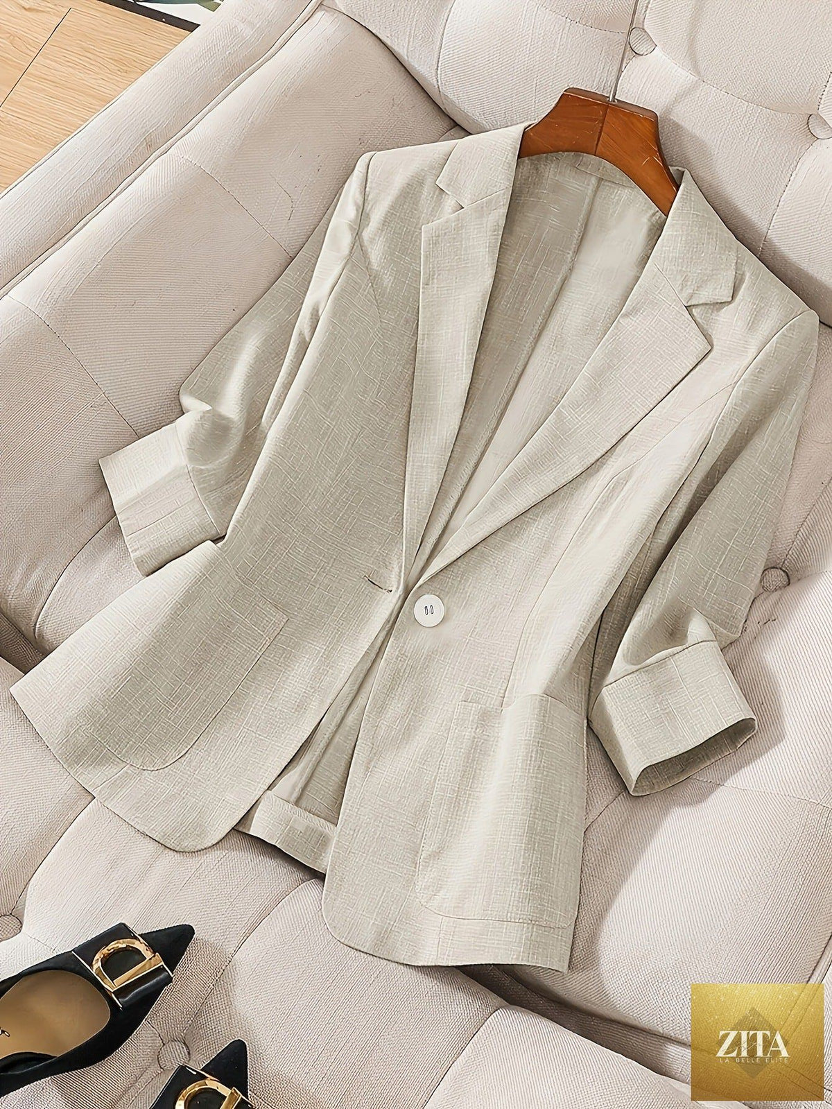 Women's three-quarter sleeve casual blazer by Zita La Belle Elite, single-button coat with tailored fit and classic style.