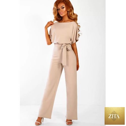 LadyShow.Store women's short-sleeve body and pagliaccetti jumpsuit with straight-leg design and adjustable straps.
