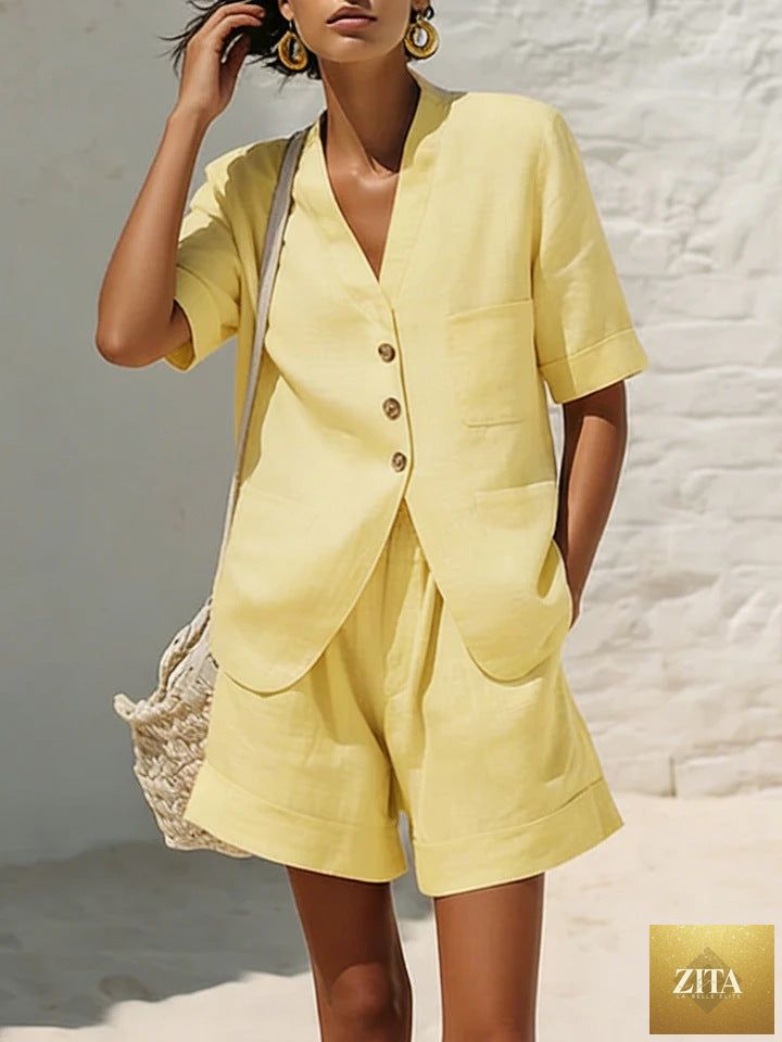 Women's cotton-linen loose-fit T-shirt and cropped shorts two-piece set by Zita La Belle Elite, casualwear, natural fabric, relaxed fit.