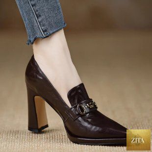 Women's Zita La Belle Elite retro chunky heel pointed toe pumps with slip-on design, suitable for office wear.