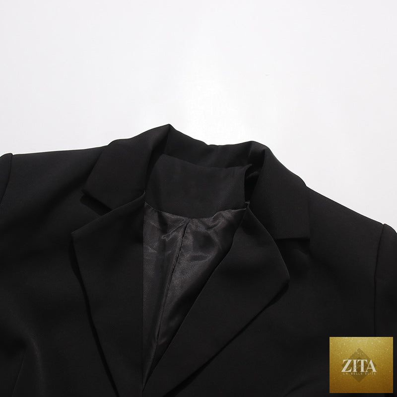 Women's elegant 3D floral loose-fit blazer by Zita La Belle Elite, shown in regular length with detailed floral embroidery and tailored fit.