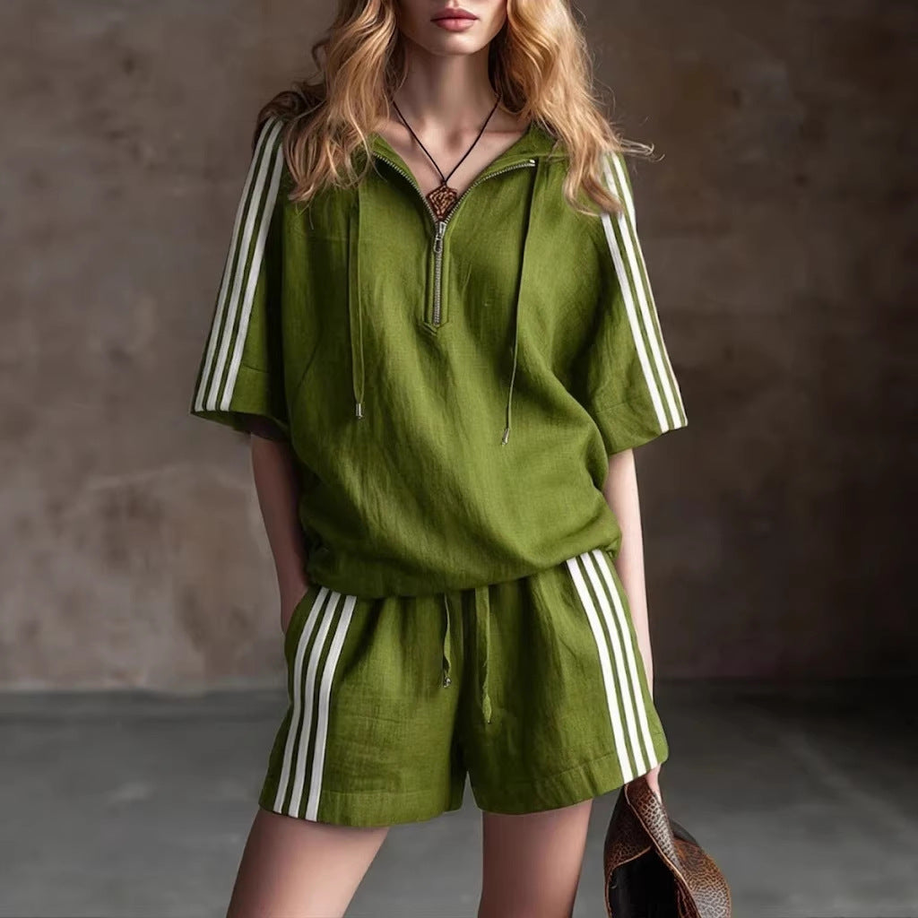 Women's Loose-Fit Two-Piece Sportswear Set – Shirt & Cropped Pants