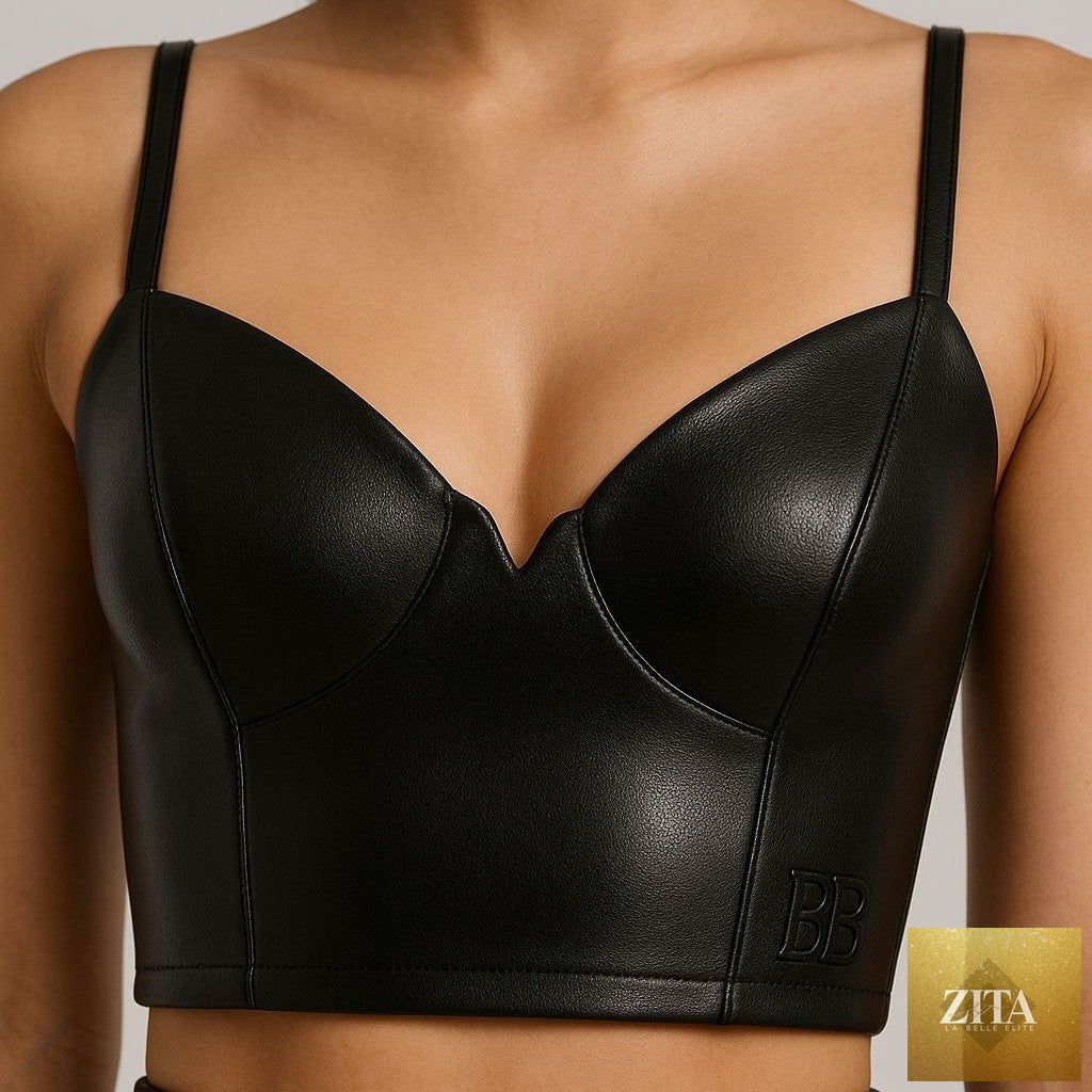 Zita La Belle Elite women's outfit featuring a stylish top and short skirt, displayed together in a versatile fashion look.