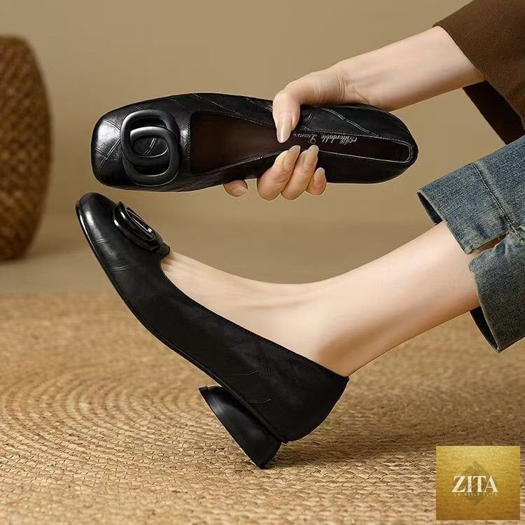 Women's vintage French round toe slip-on flats with low chunky heel and Mary Jane style from Zita La Belle Elite.