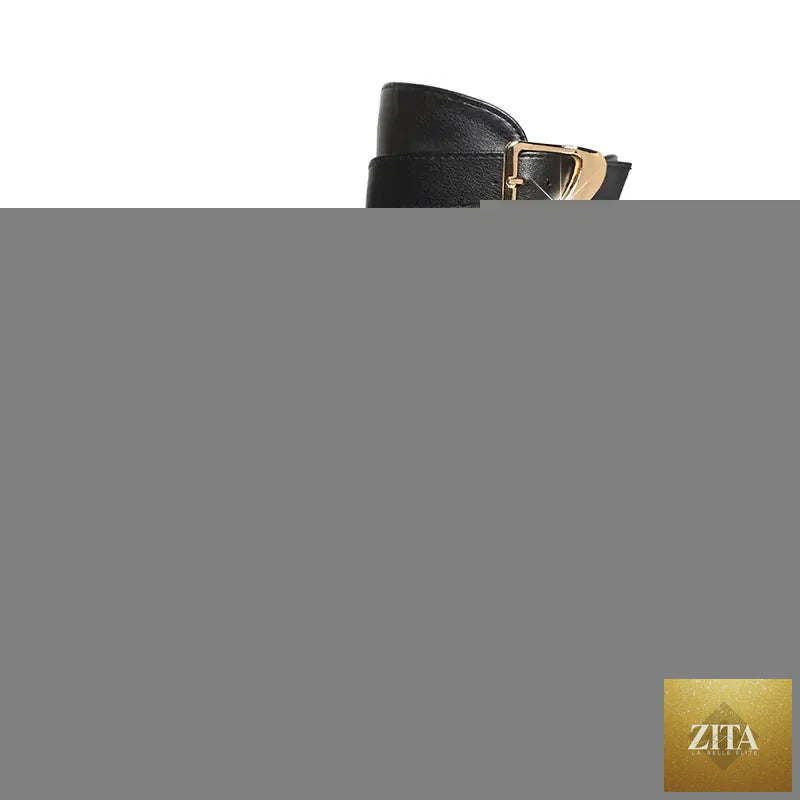 Winter women's ankle boots with warm lining and chunky heels, stylishly designed for cold weather by Trendy Attic Store01.