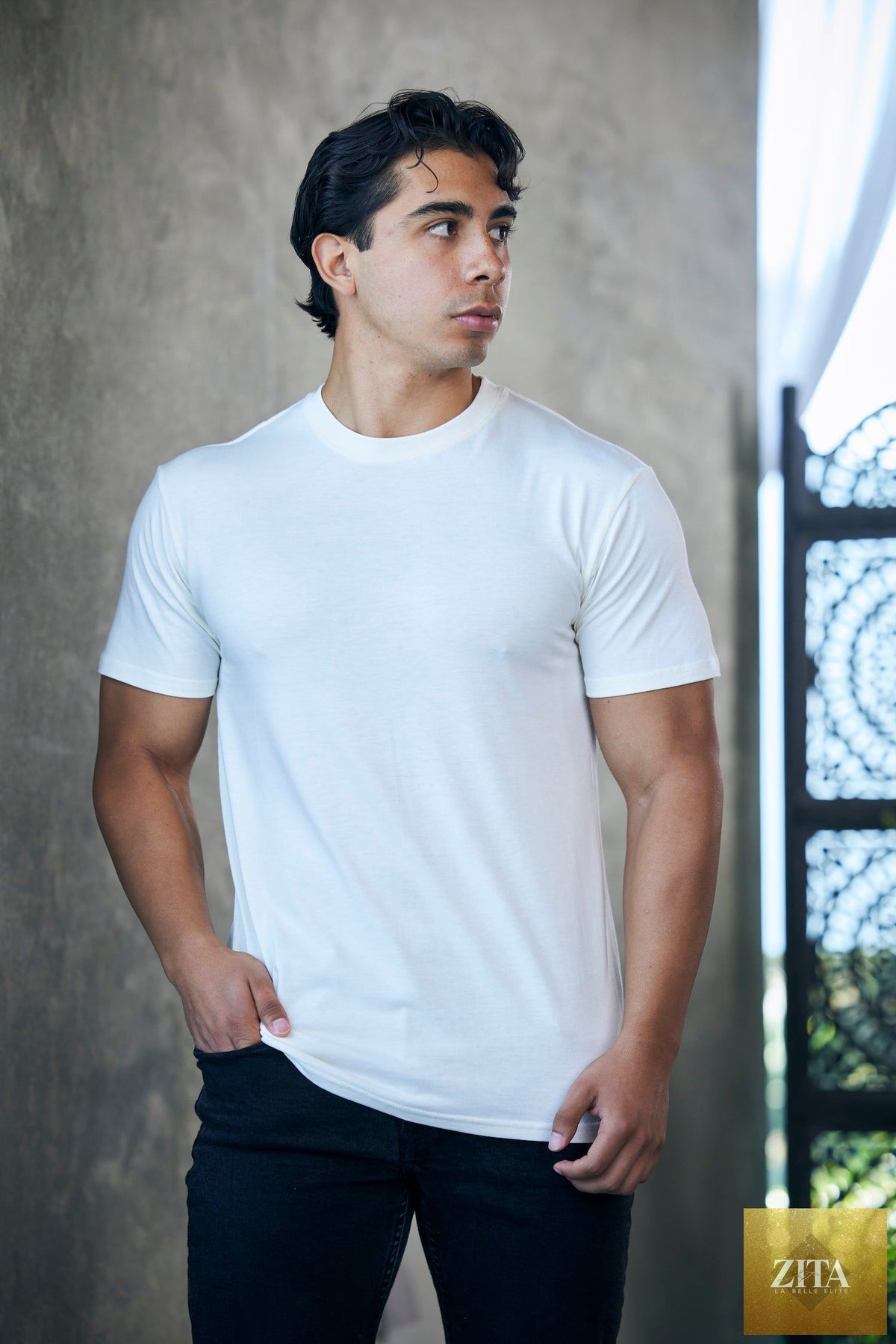 Spun Bamboo men's short sleeve T-shirt made of bamboo viscose and organic cotton, featuring a classic cut and comfortable fit.