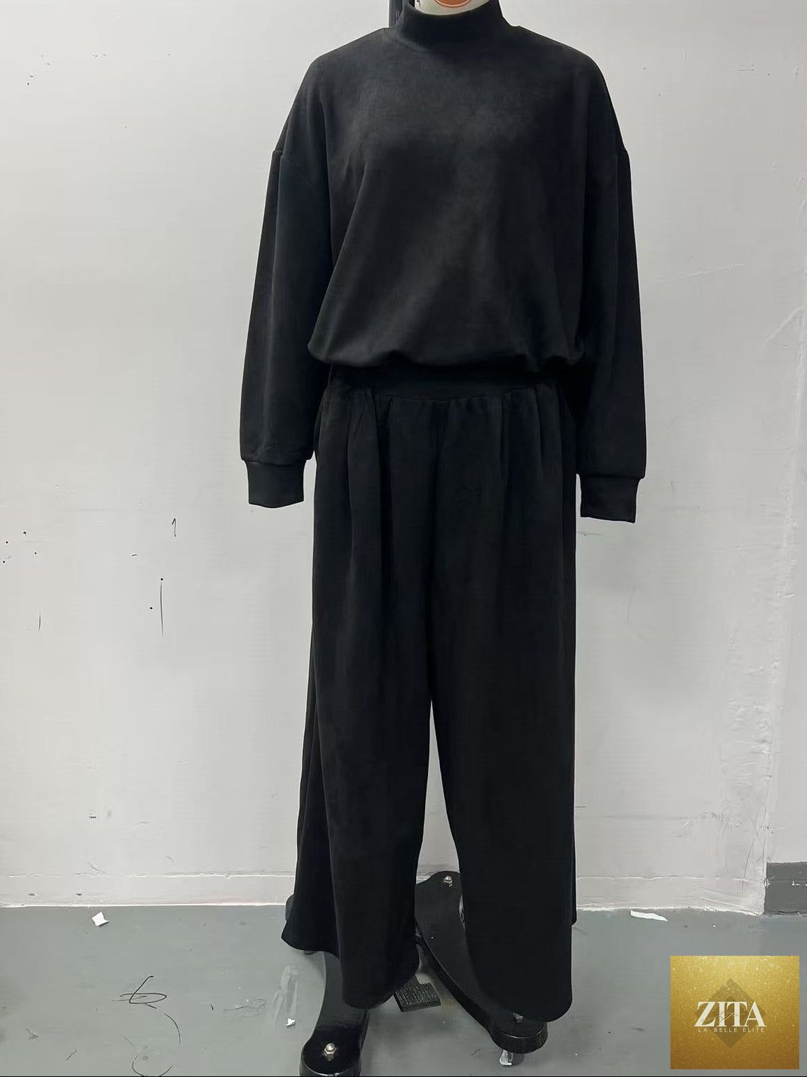 Women's Mock Turtleneck Balloon Sleeve Top & Pleated Wide-Leg Trousers Set