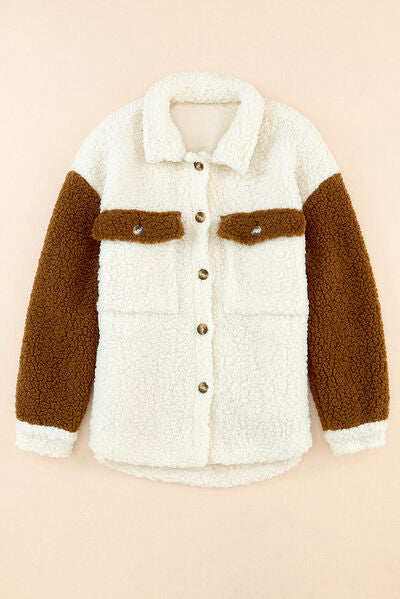 Women’s Stevvex sherpa jacket with button closure and collared neck in elegant retro style, showcasing soft, cozy fabric and classic design.