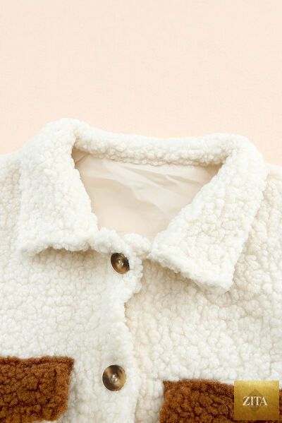 Women Stevvex cute sherpa jacket with button closure, collared neck, and elegant retro style, showcased on a model against a neutral background.