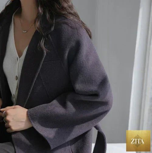 Korean wool coat for women by Zita La Belle Elite, elegant autumn and winter jacket with a stylish tailored design.