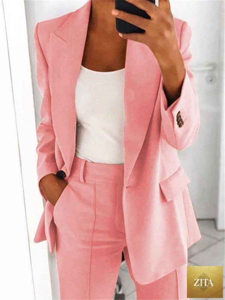 FitiqueFit lapel blazer and slim-fit trousers two-piece suit in various colors, shown in a stylish professional outfit.