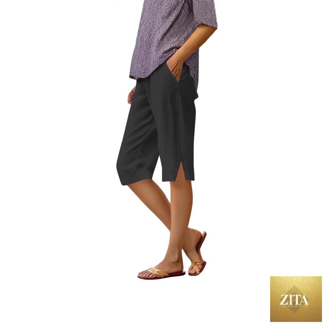 Casual loose-fit cotton-linen drawstring shorts with pockets, featuring a relaxed style and natural fabric texture.