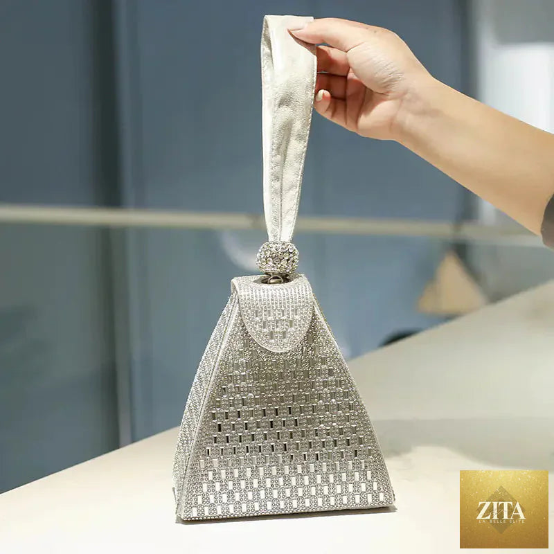 Elegant luxury diamond clutch bag for women, stylish evening purse with sparkling embellishments and sleek design.