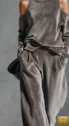 Women's Korean velvet long sleeve top and pants set from FitiqueFit, casualwear with a soft, luxurious fabric and relaxed fit.