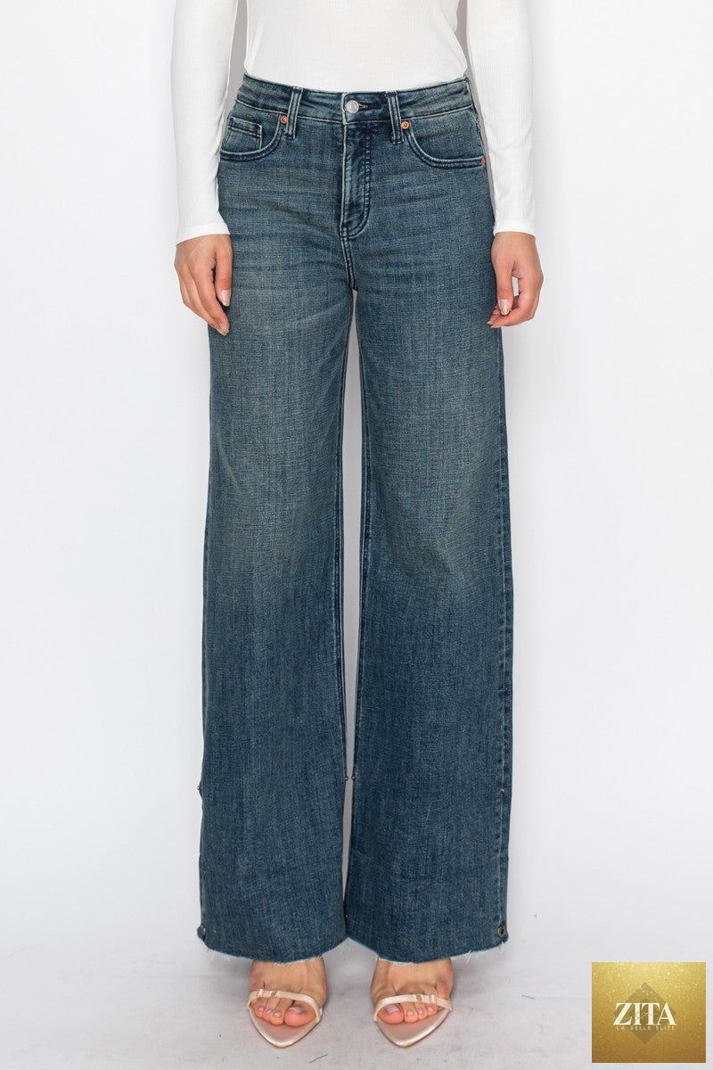 Artemis Vintage Elise high-rise cuffed wide-leg jeans with tummy control, shown in a natural denim wash.