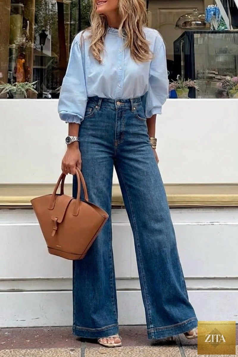 Relaxed high-rise palazzo jeans by Artemis Vintage, classic denim style with wide legs and a comfortable fit.