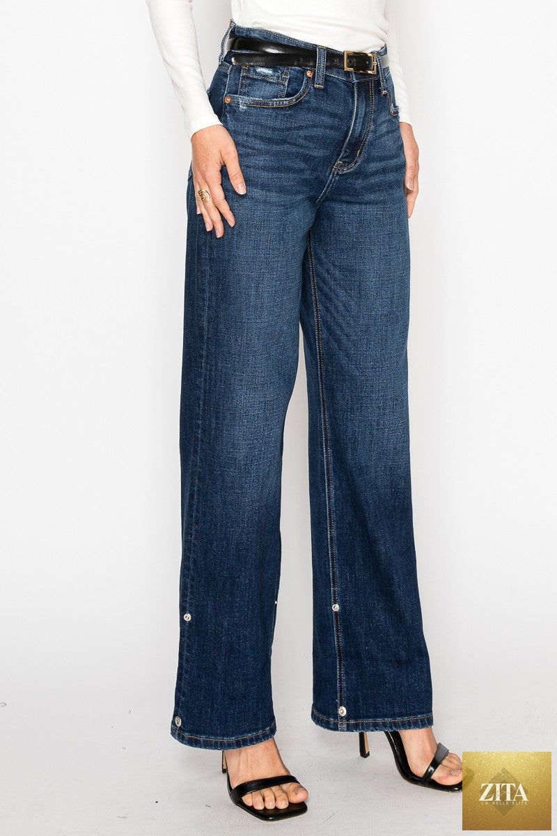 Artemis Vintage Noelle inseam transform high-rise relaxed straight leg jeans displayed on a model, showing classic denim fit and style.