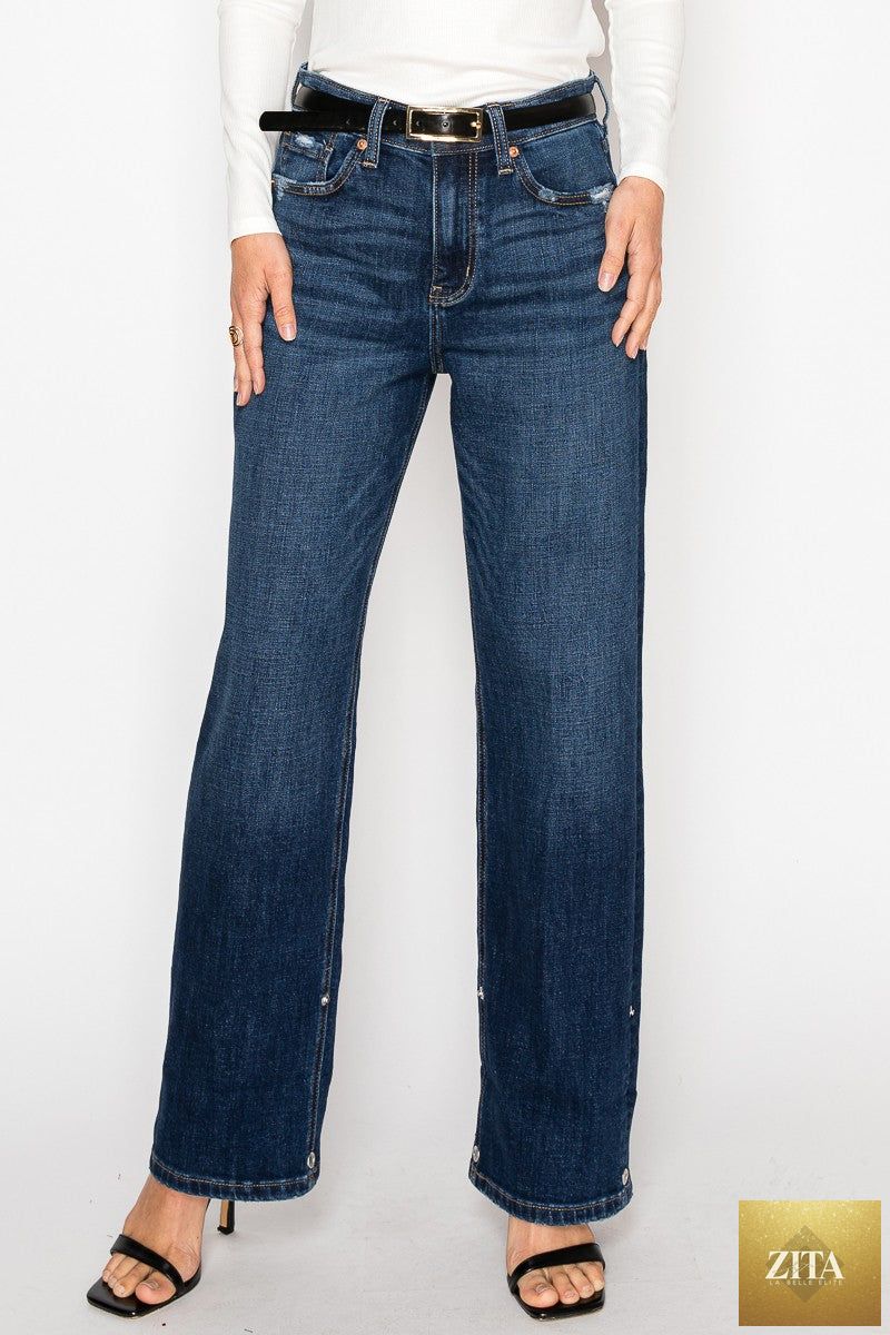 Artemis Vintage Noelle Inseam Transform high-rise relaxed straight leg jeans, showing the light wash denim and classic fit.
