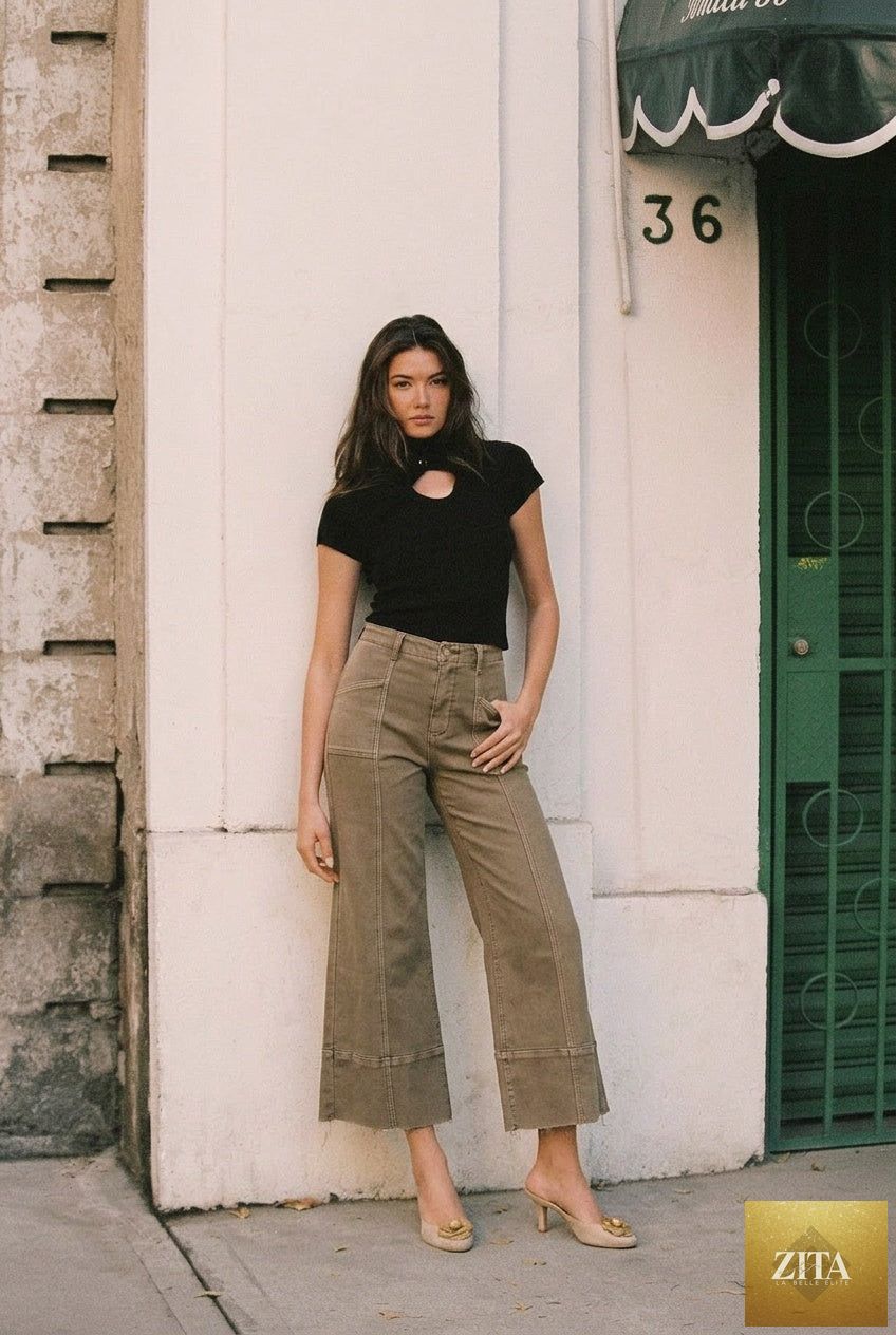 High rise slim crop palazzo pants by Artemis Vintage, featuring a tailored fit and wide-leg style in a stylish fabric.