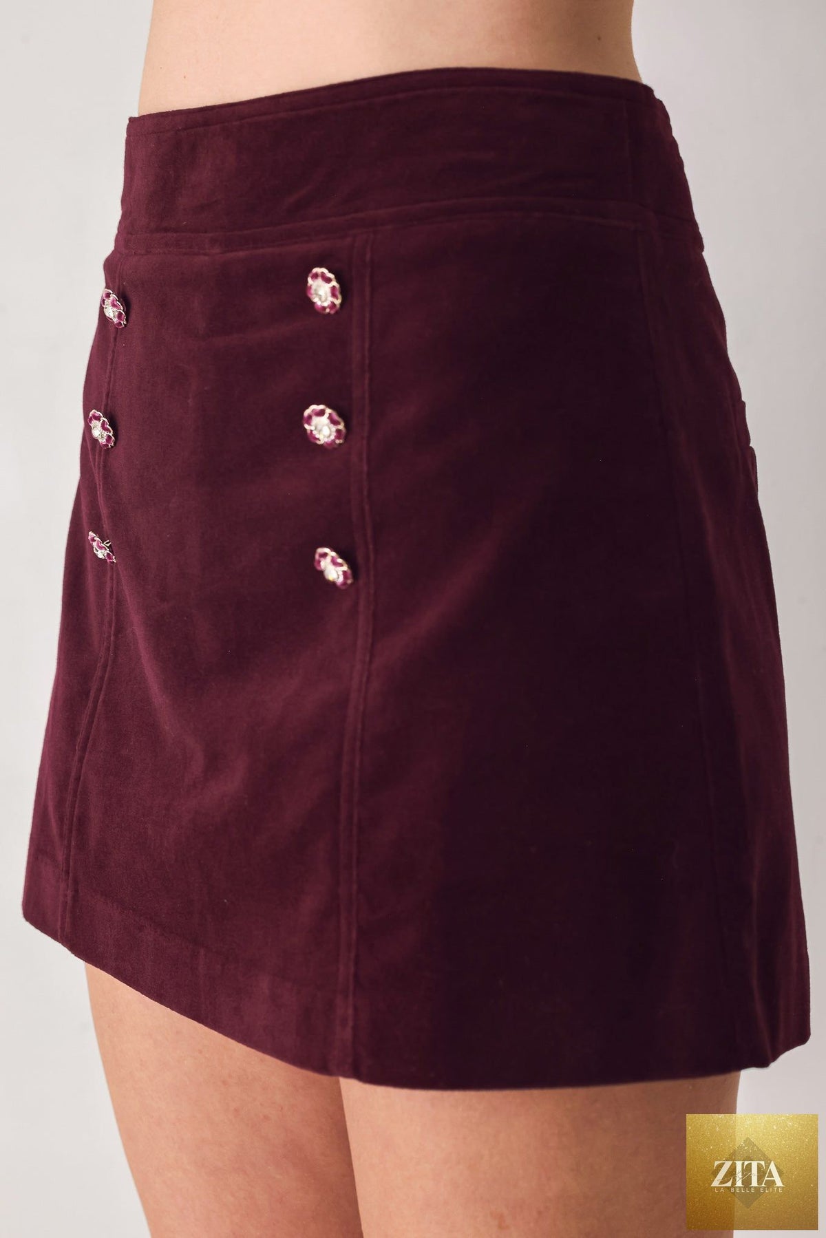 BORDEAUX VELVET BURGUNDY BUTTON-DETAIL SKORT