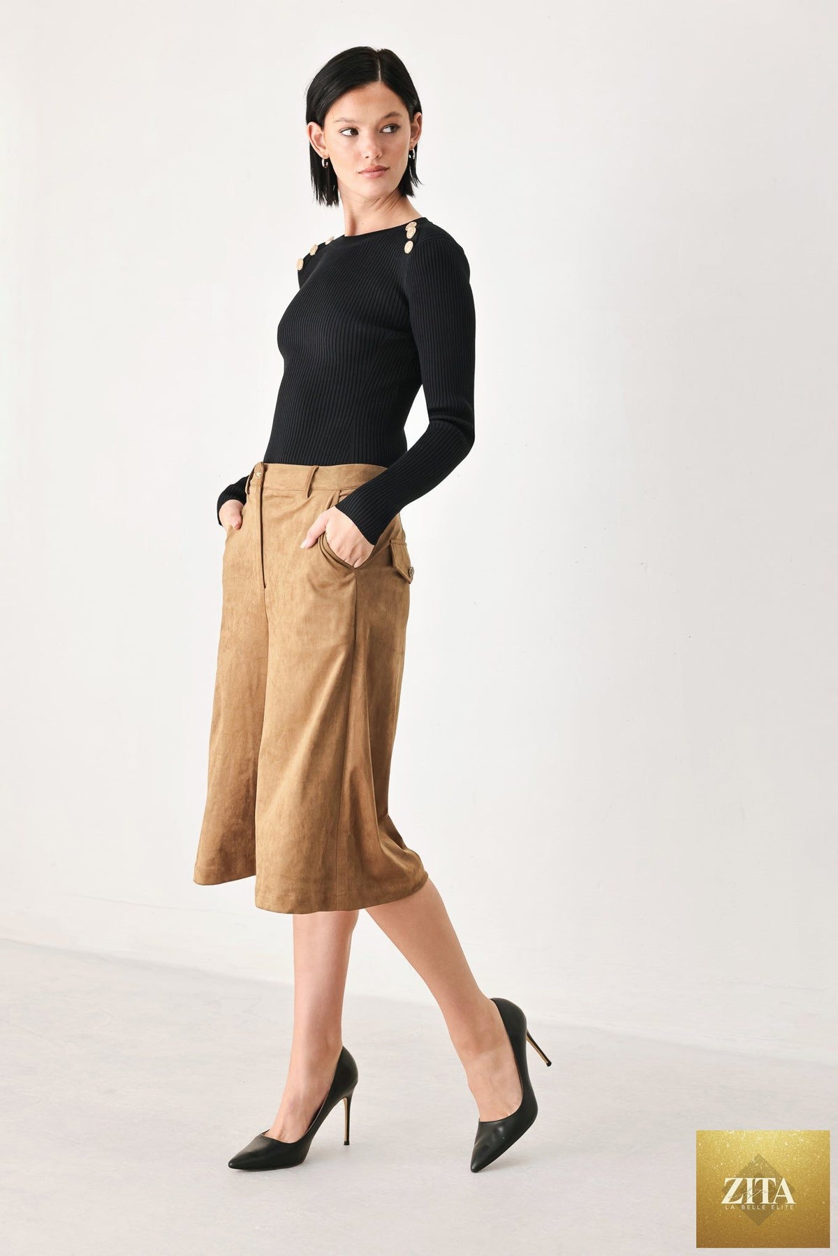 DESERT MOD CAMEL FAUX SUEDE BERMUDA PANTS