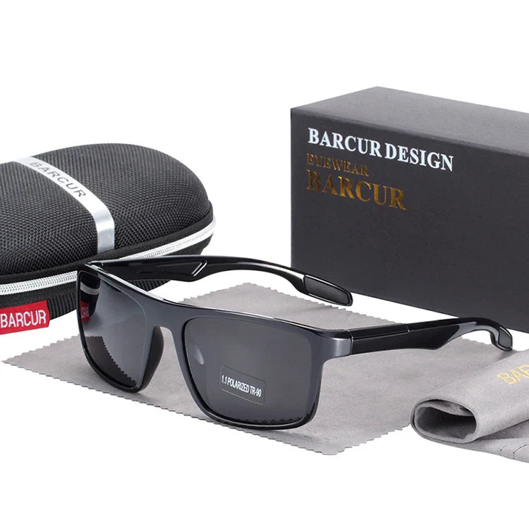 Stevvex BARCURTR90 ultralight polarized sunglasses for men with vintage square design and UV400 protection, summer eyewear.