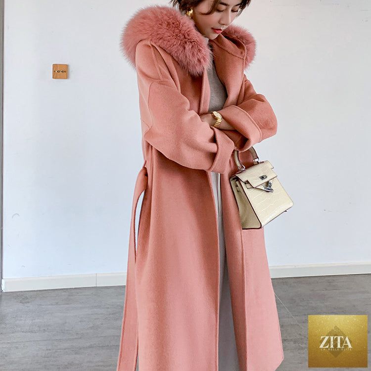 Elegant women's cashmere coat with a luxurious fox fur collar, crafted by Zita La Belle Elite.