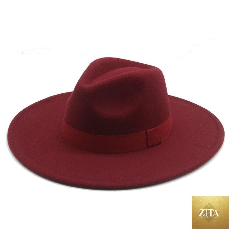Elegant women's fedora hat with wide brim, retro style, and belt detail, in warm fabric perfect for wedding or stylish wear.