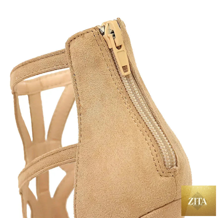 HD6952f2d194a47b78939ce757e003ac8Q.webp: Elegant Roman style stiletto women sandals by Zita La Belle Elite, featuring sleek design and high heel.
