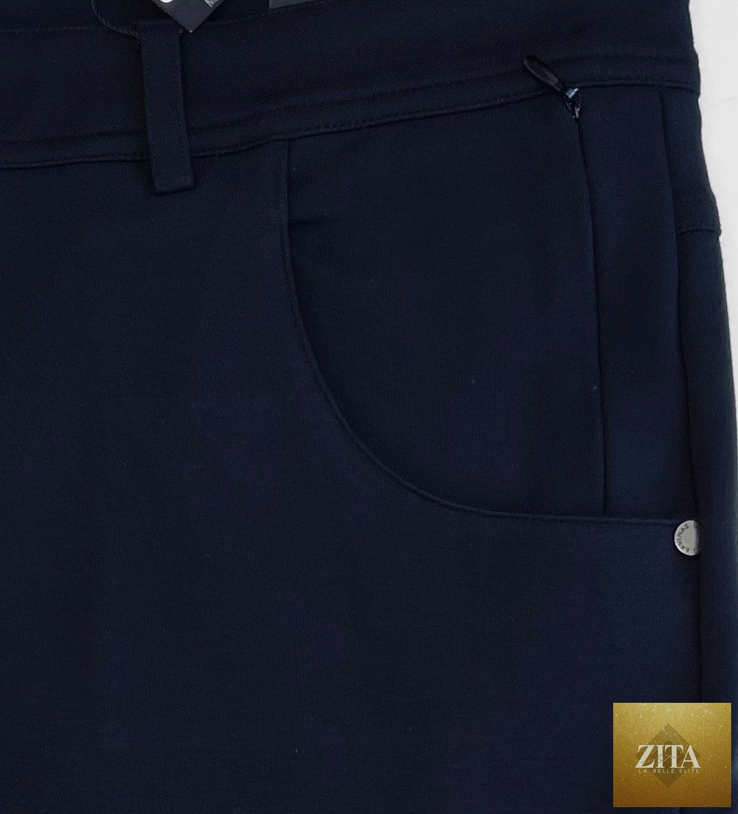 Black men's stretch chinos from LEVINAS® Performance Collection, casual pants with a modern fit and comfortable stretch fabric.