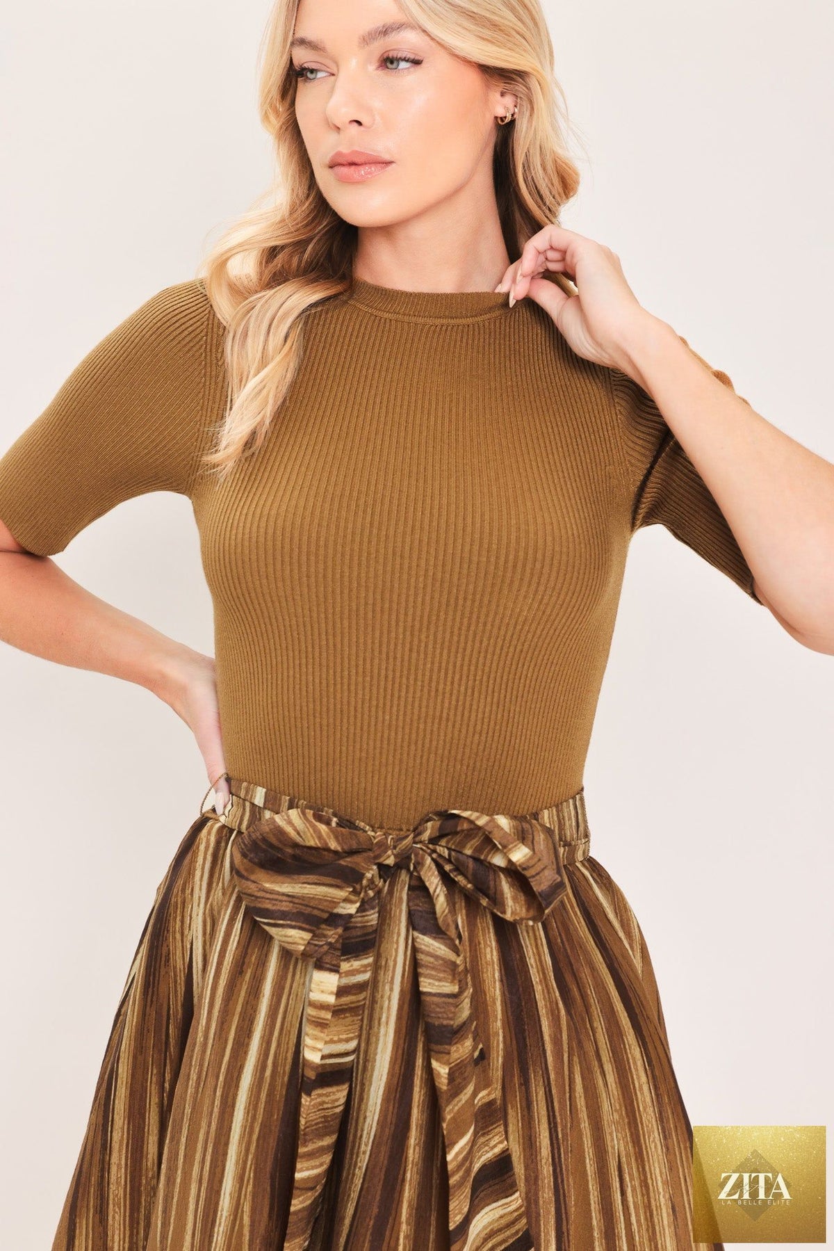 GOLDEN QUILL ROMANCE MIDI DRESS