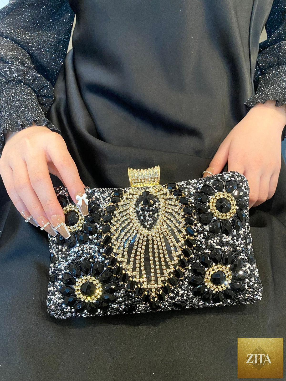 Handmade rhinestone evening bag by SHOMICOBOUTIQUE, perfect for weddings, parties, and banquets, featuring a sparkling design.