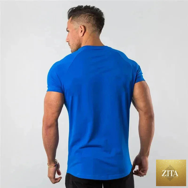 Mandotos men's casual short sleeve T-shirt featuring a slim fit design, ideal for gym, fitness, or streetwear looks.