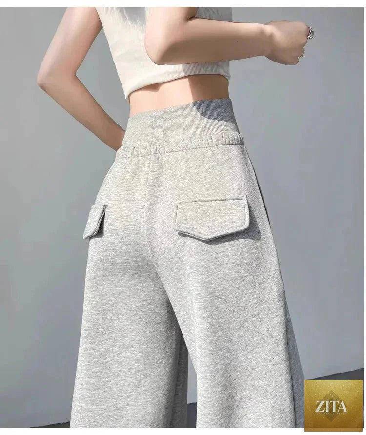 Gray high-waist loose wide-leg straight pants for women, casualwear by Zita La Belle Elite, shown on a model.