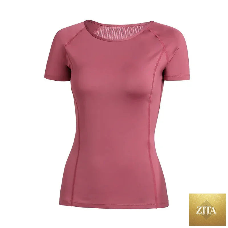 Plus size women's activewear sports T-shirt by Zita La Belle Elite, breathable yoga and running top in black, suitable for exercise.