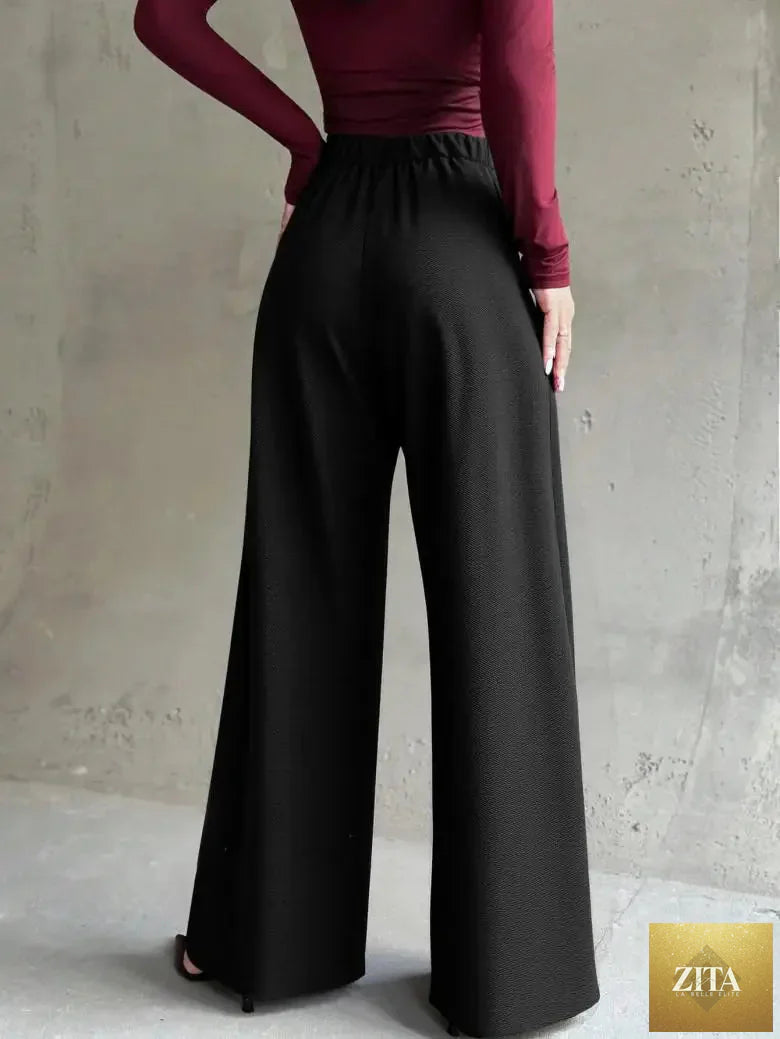 Black women's high-waisted suit pants by Ladyez, slim-fit and straight-leg for versatile workwear, perfect for spring and autumn.
