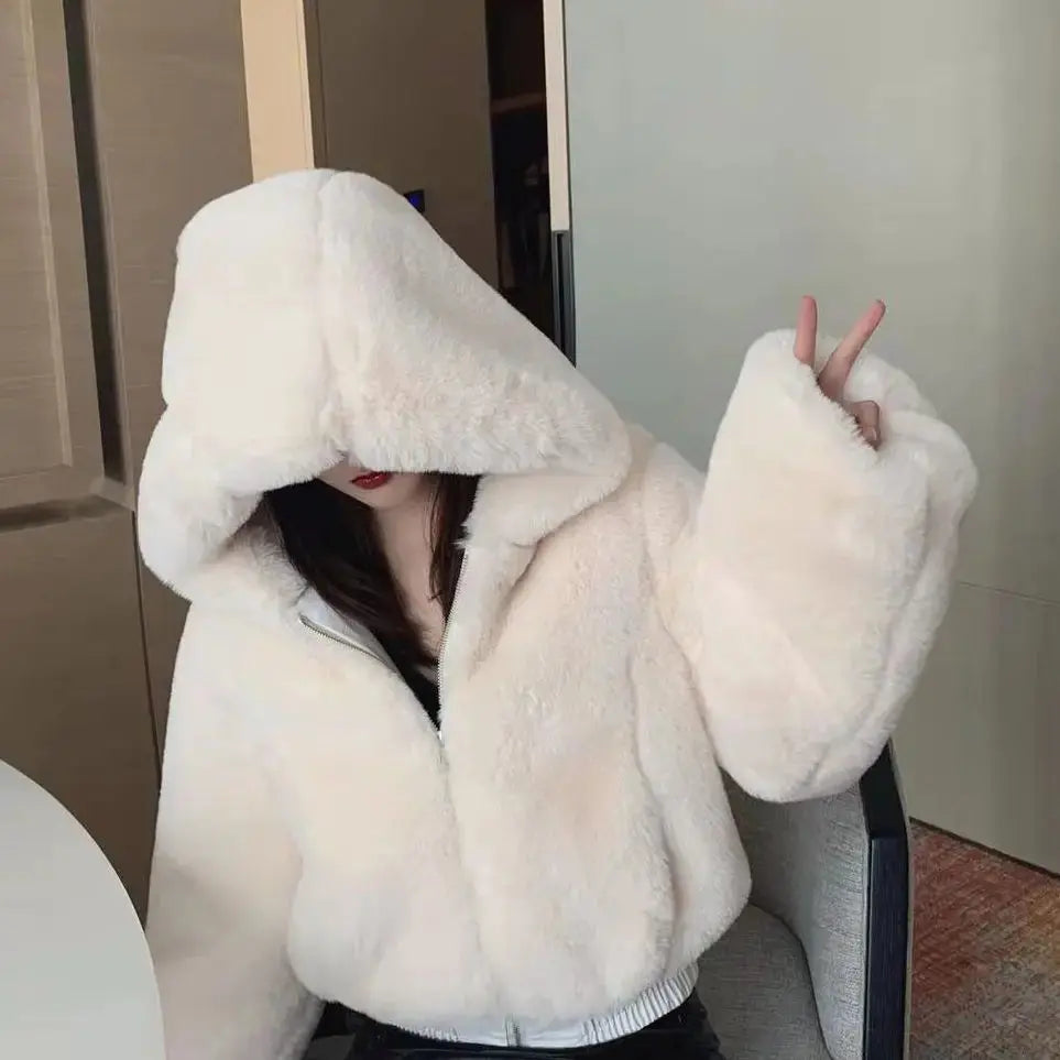 Luxury Short Faux Rabbit Fur Coat Women Crop Top Winter Thicken Warm Clothing Small Furry Hooded Faux Fur Jacket Fluffy Jackets ZITA LA BELLE ÉLITE