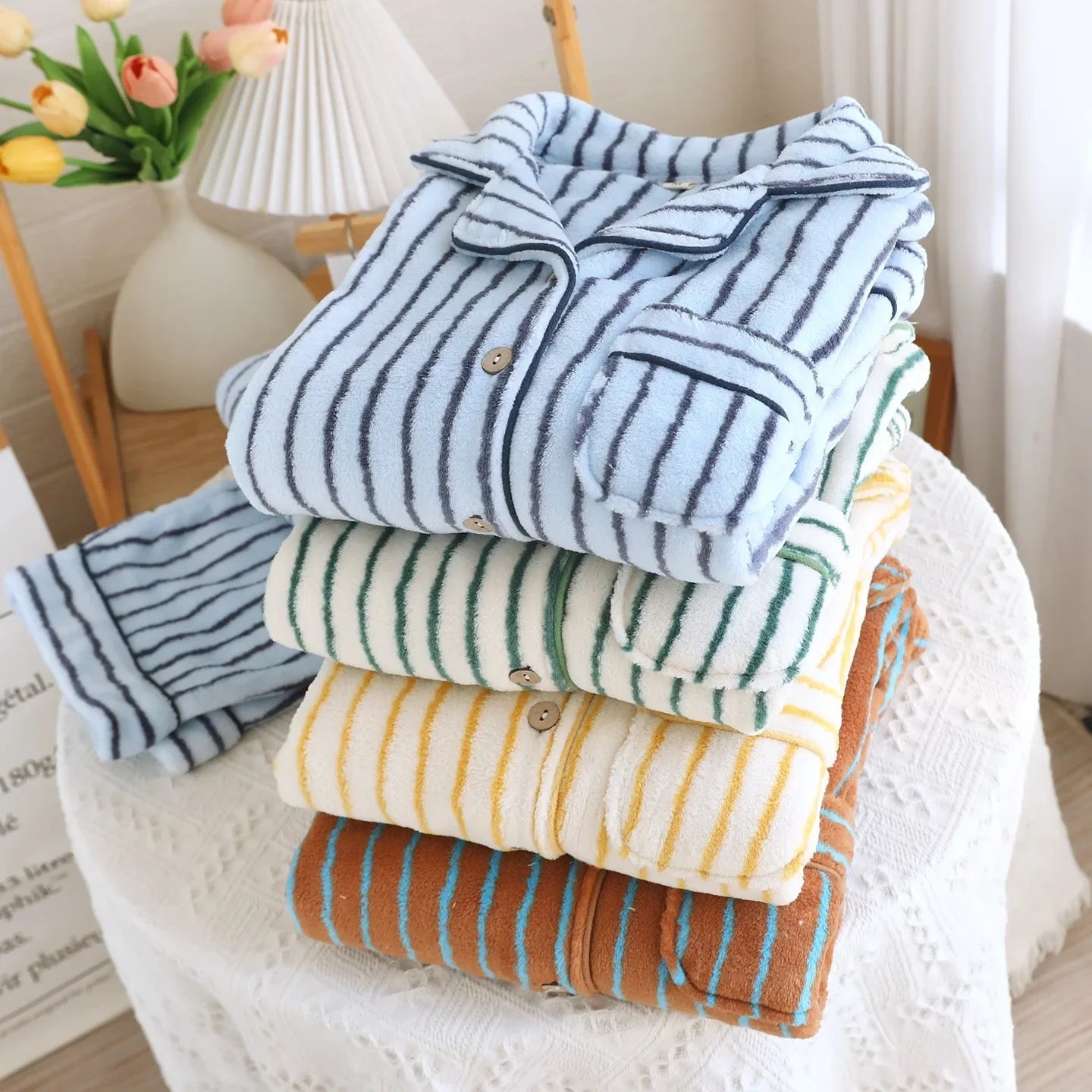 Unisex Winter Plush Couple Flannel Pajamas 2 Piece Set Warm and Soft Home Nightwear Clothes