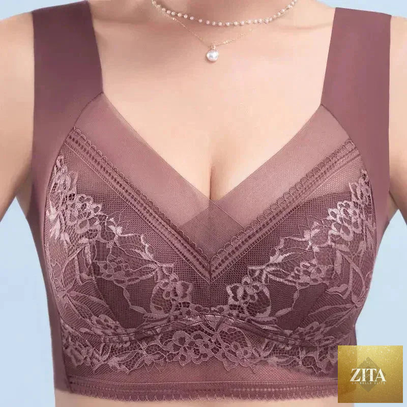 Femstylo women's large ice silk wireless bra featuring lace details, seamless design, plus size top lingerie for summer comfort.