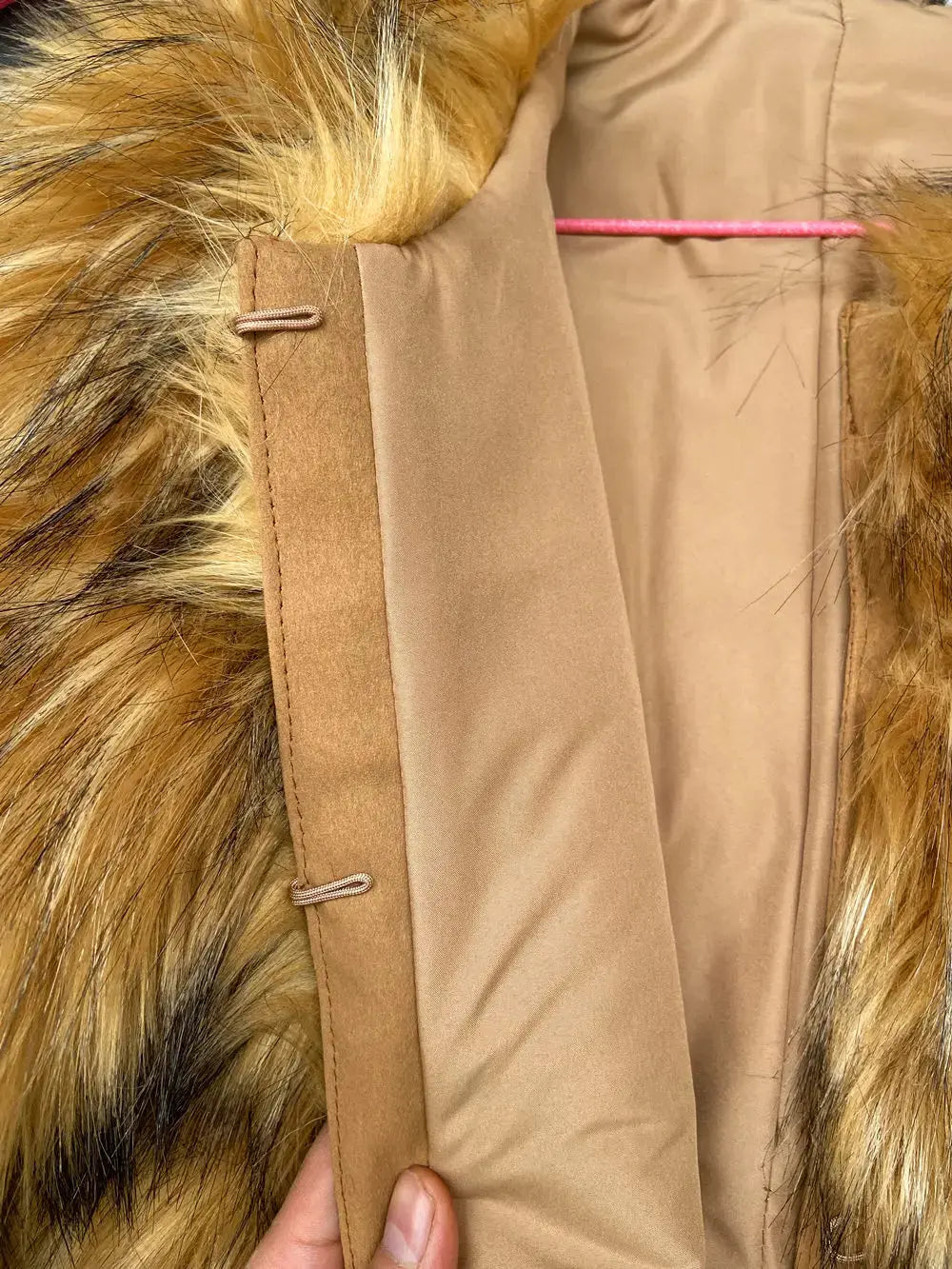 Nerazzurri Spring Autumn Short Hollow Out Pu Leather Jacket Women Rivet Cool Stylish Luxury Designer Clothes Runway Fashion 2024 ZITA LA BELLE ÉLITE