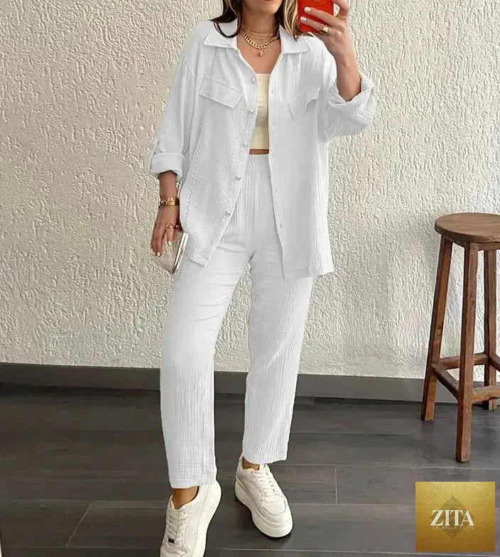 Loran women's casual loose shirt and cropped pants set, featuring comfortable, stylish fabric in neutral tones.