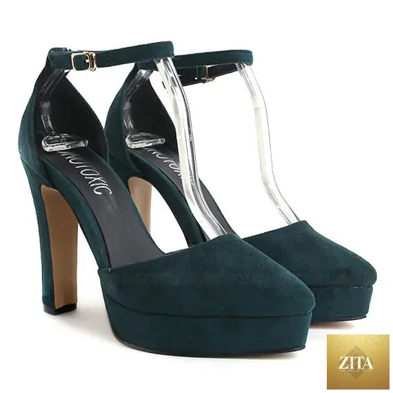 Korean style pointed toe chunky heels for women in black, stylish and trendy footwear from Trendy Attic Store01.