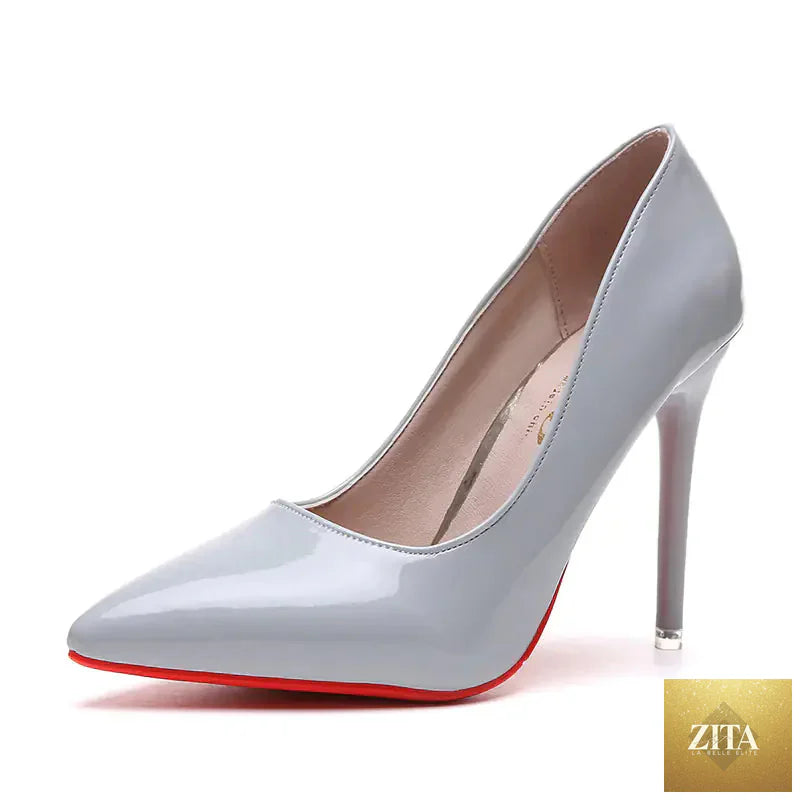 Elegant women's pointed toe high heels in black leather, stylish women's shoes by Trendy Attic Store01.