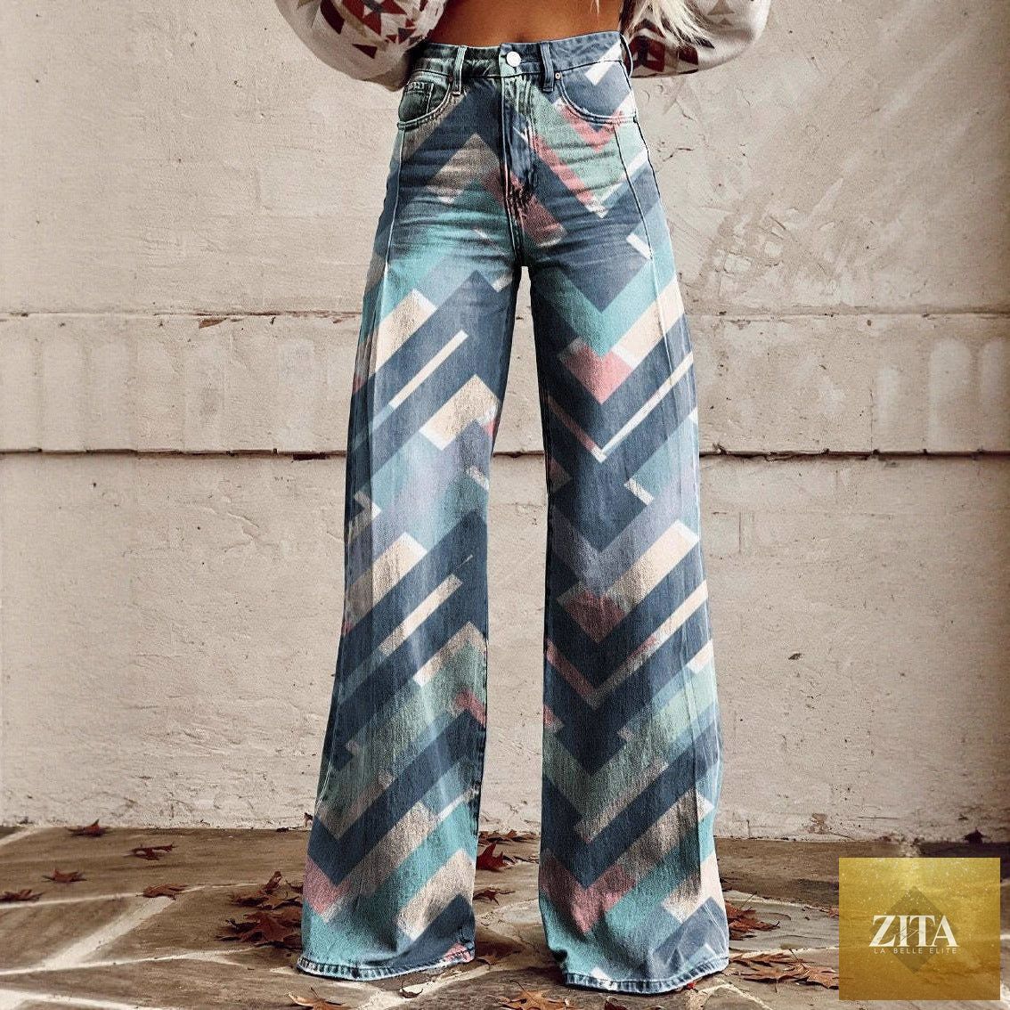 Women's printed flare pants by Zita La Belle Elite, mid-waist, full-length casualwear for plus size, featuring vibrant floral pattern.