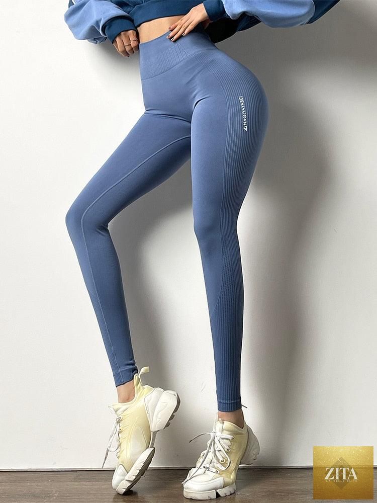 Stevvex breathable high-waist seamless fitness leggings for women, designed for yoga, workout, and gym activities.