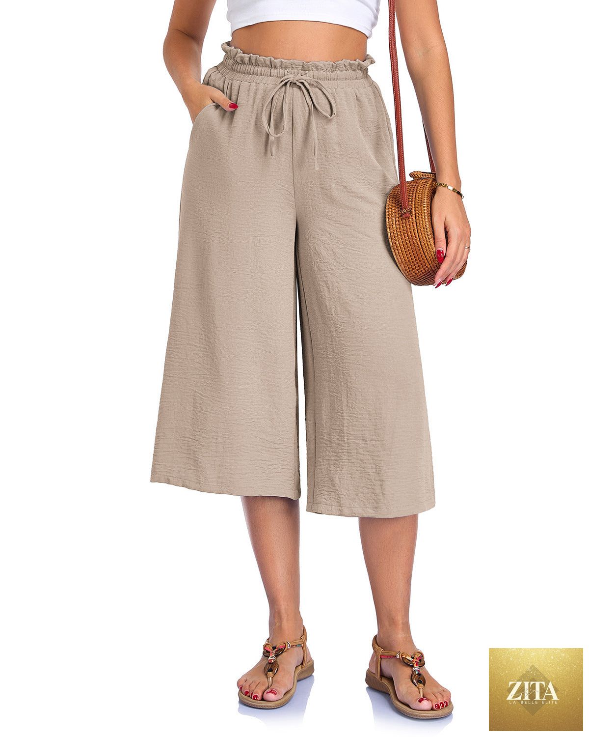 Women’s elastic cropped wide-leg pants by Zita La Belle Elite, casualwear, shown in a relaxed fit with a high waist and soft fabric.