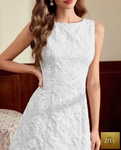 Women's sleeveless jacquard midi dress by Zita La Belle Elite featuring a slim fit and minimalist French style.
