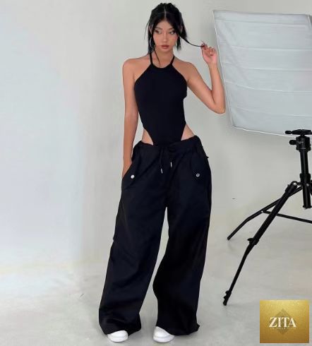 Women's high-waist lace-up cargo pants with straight-leg fit in loose casual style by Zita La Belle Elite, shown in a full-length shot.